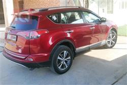 تۆیۆتا ڕاڤ 4